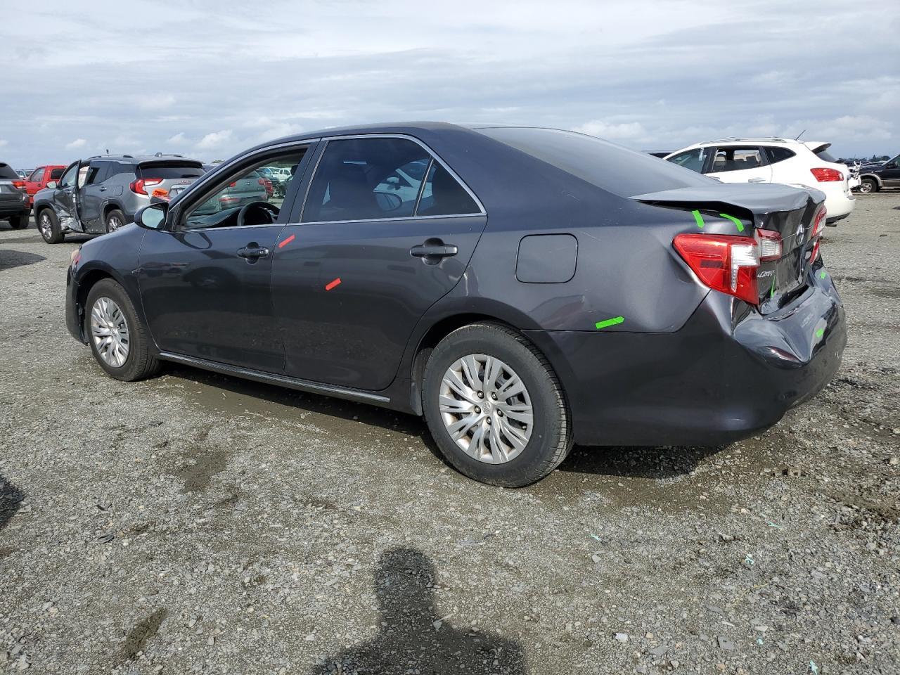 2014 TOYOTA CAMRY