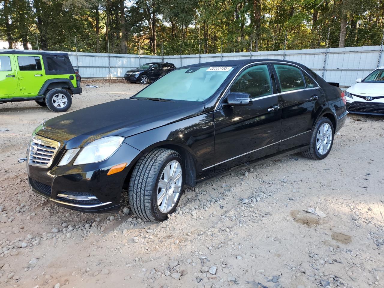 2013 MERCEDES-BENZ E-Class