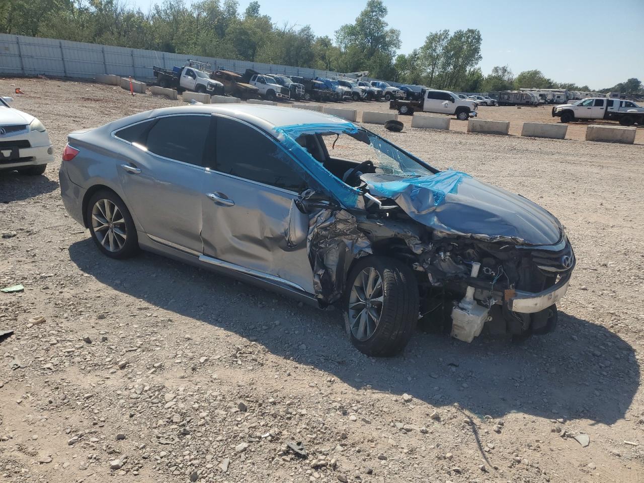 2015 HYUNDAI Azera