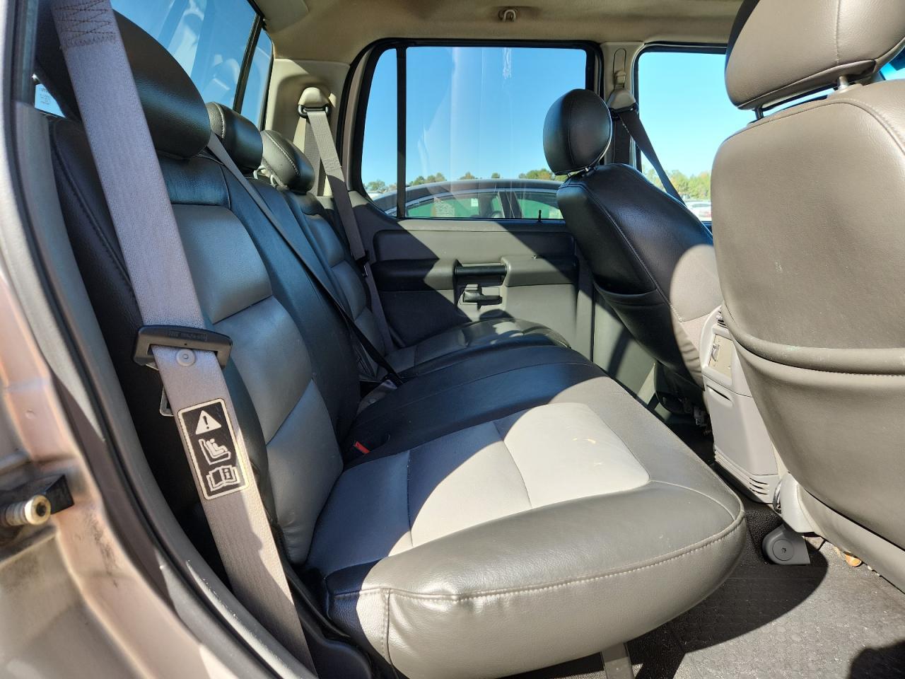 2004 FORD Explorer Sport Trac