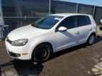 2011 VOLKSWAGEN GOLF