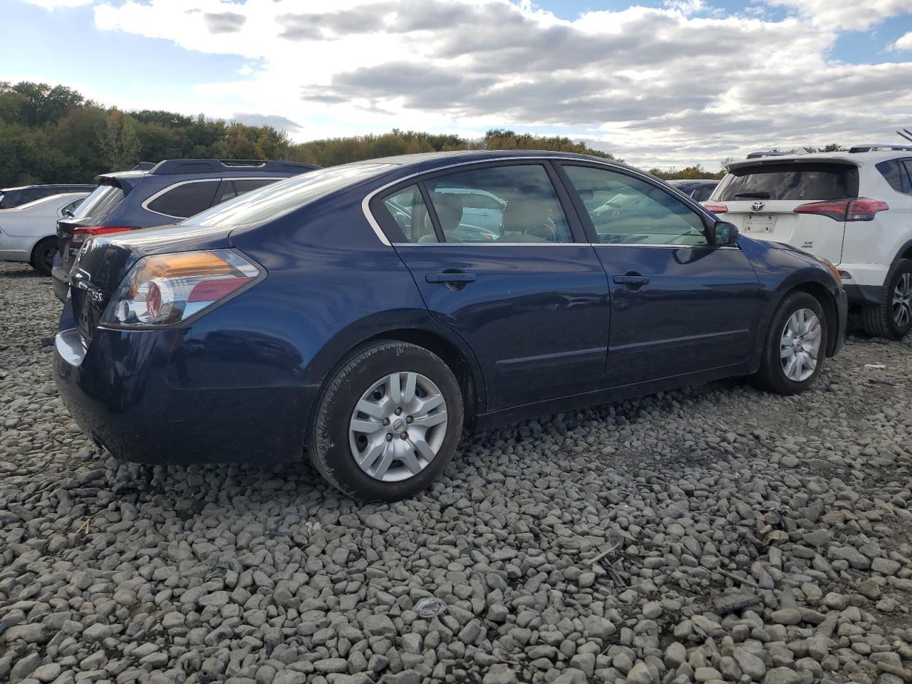 2010 NISSAN ALTIMA
