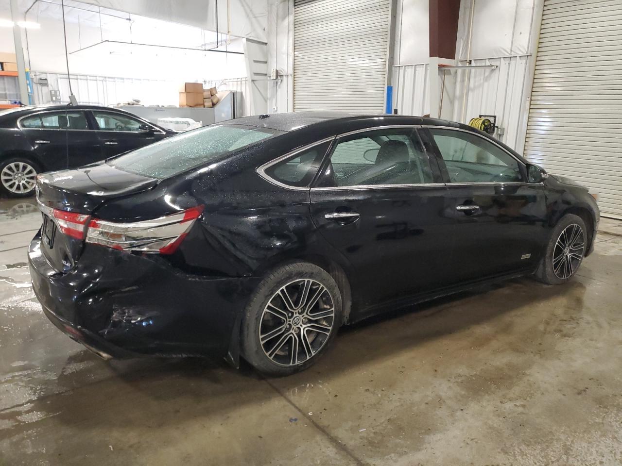 2015 TOYOTA Avalon