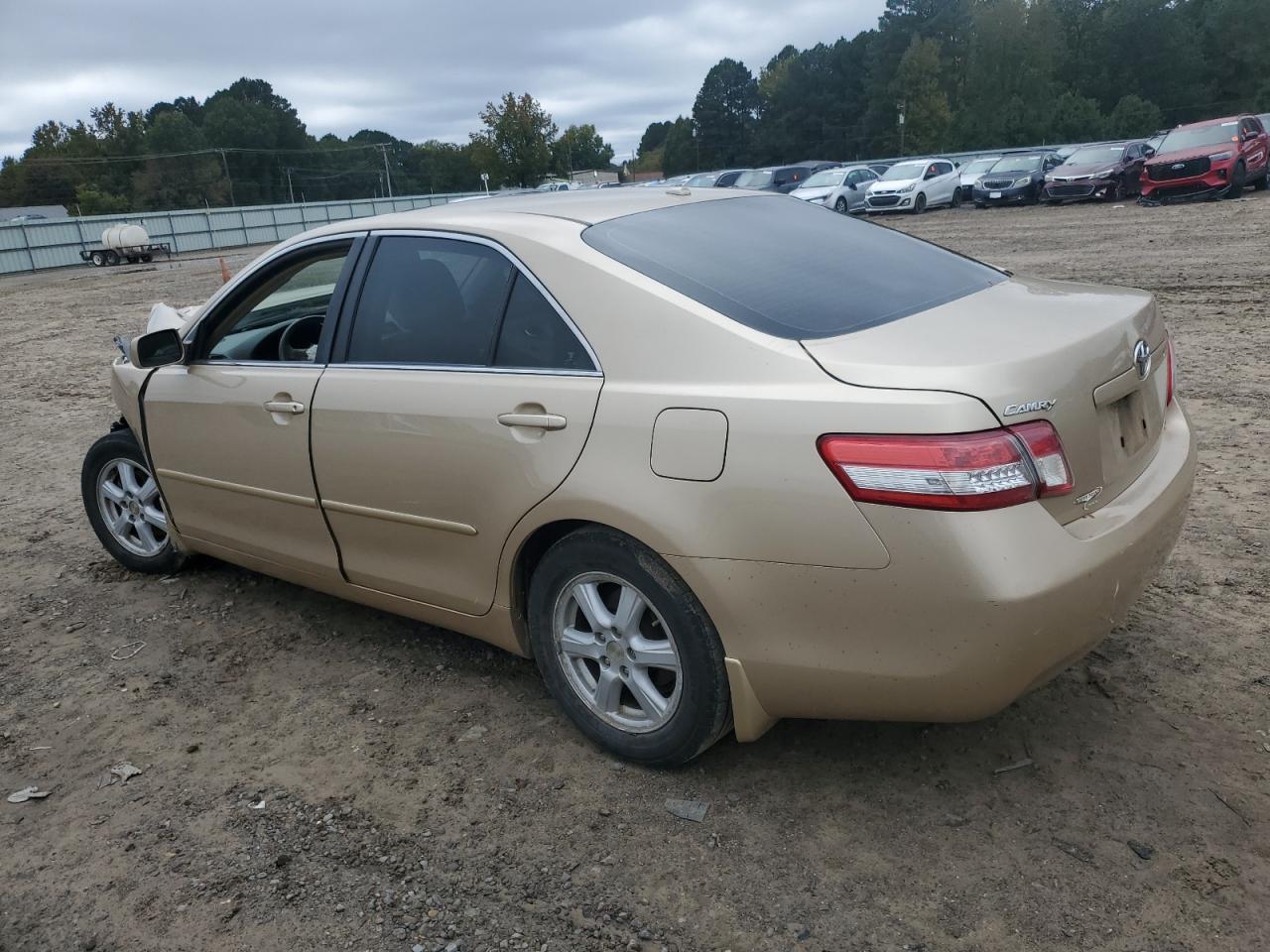 2010 TOYOTA CAMRY