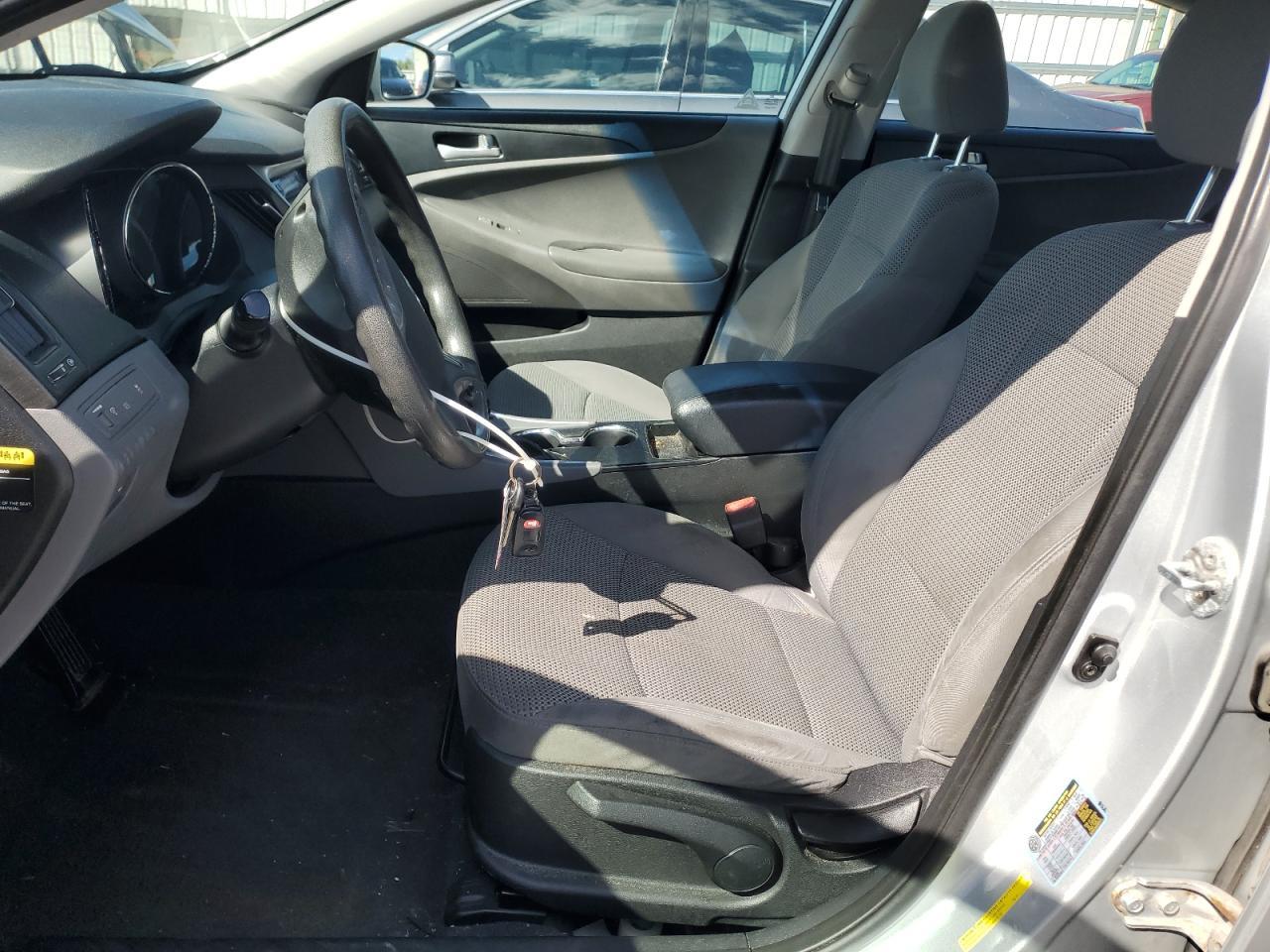 2013 HYUNDAI SONATA