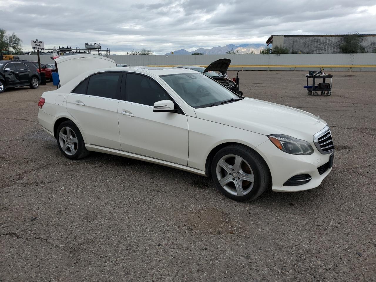 2014 MERCEDES-BENZ E-Class