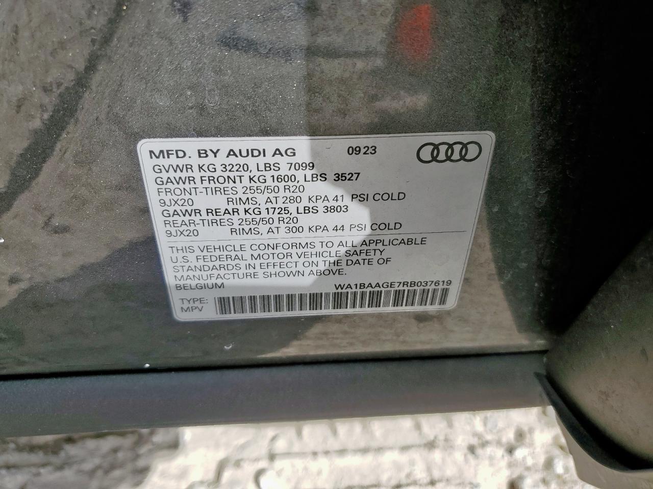 2024 AUDI Q8