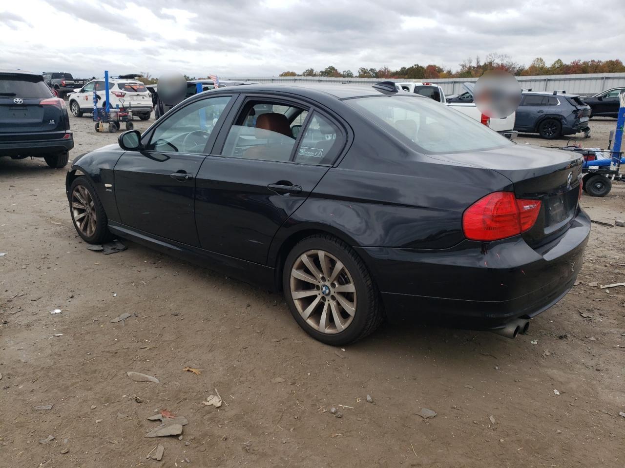 2011 BMW 3 SERIES