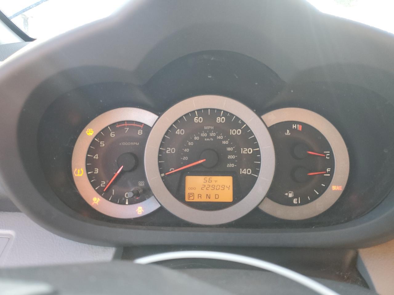 2011 TOYOTA RAV4