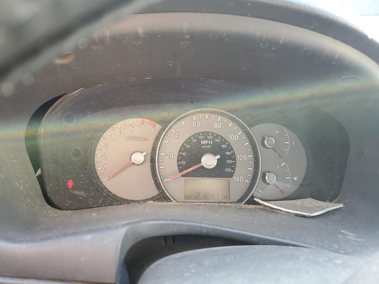 2007 KIA RONDO