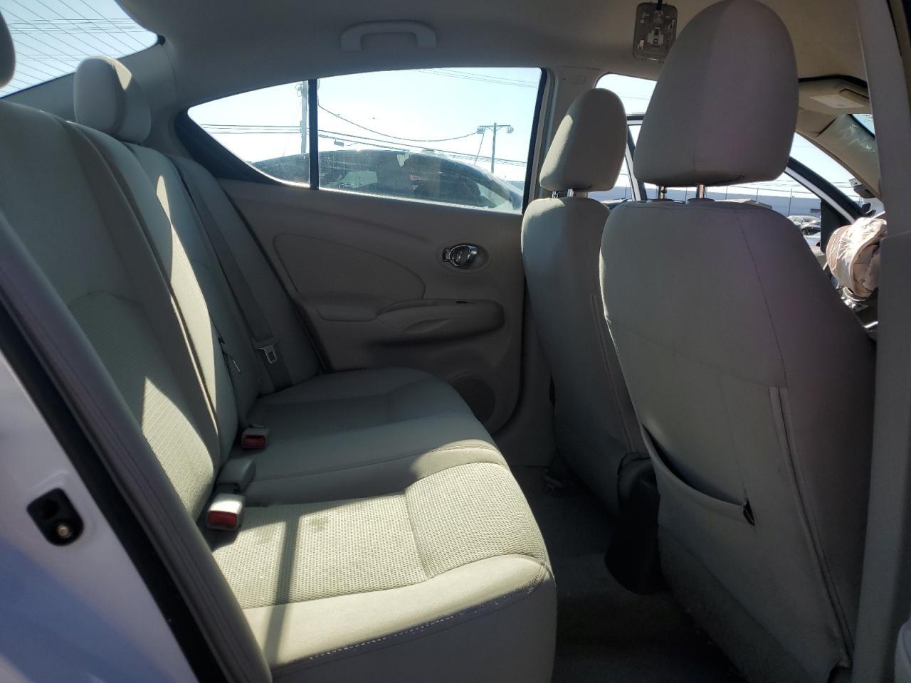 2014 NISSAN VERSA