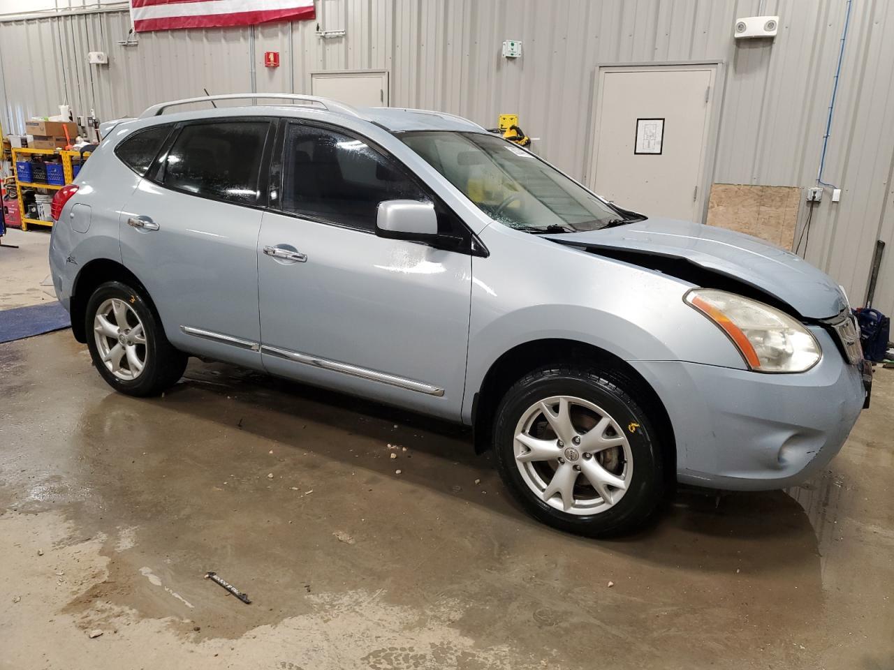 2011 NISSAN ROGUE