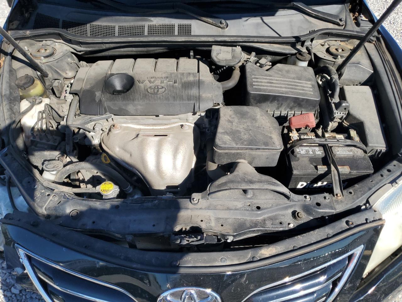 2011 TOYOTA CAMRY