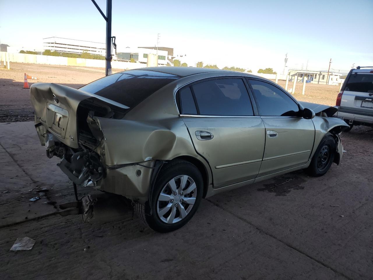 2002 NISSAN ALTIMA