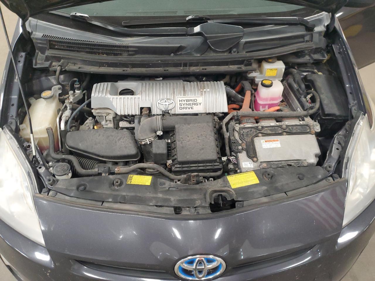 2011 TOYOTA PRIUS