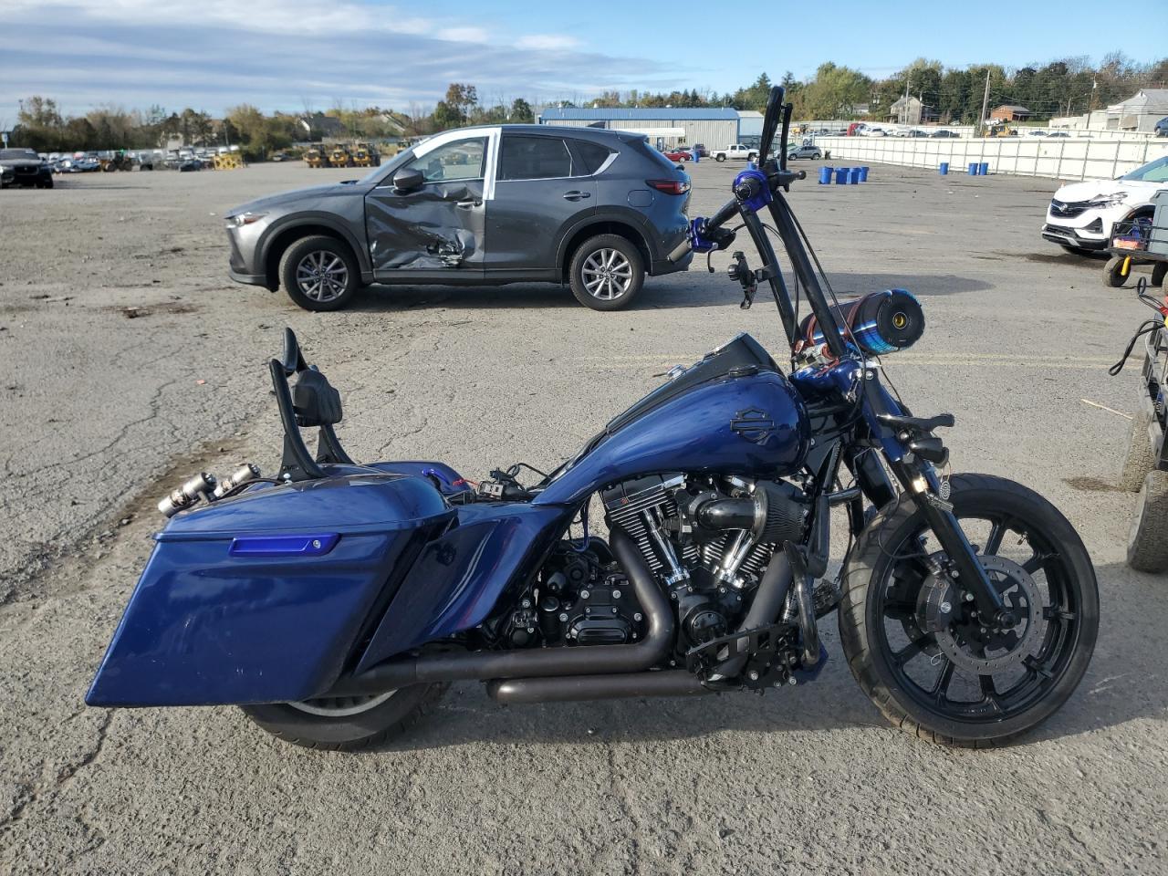 2013 HARLEY-DAVIDSON Flhr
