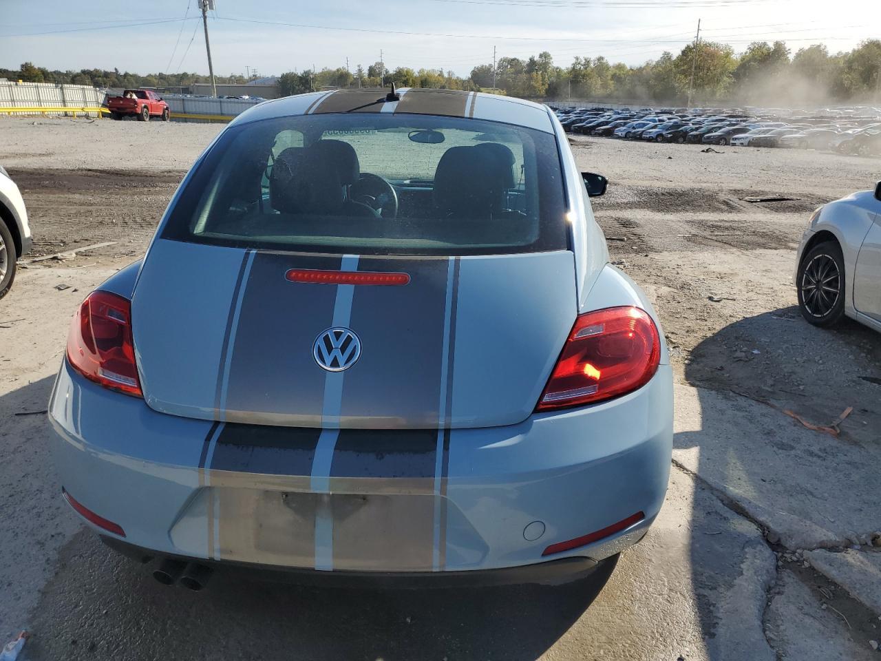 2012 VOLKSWAGEN Beetle