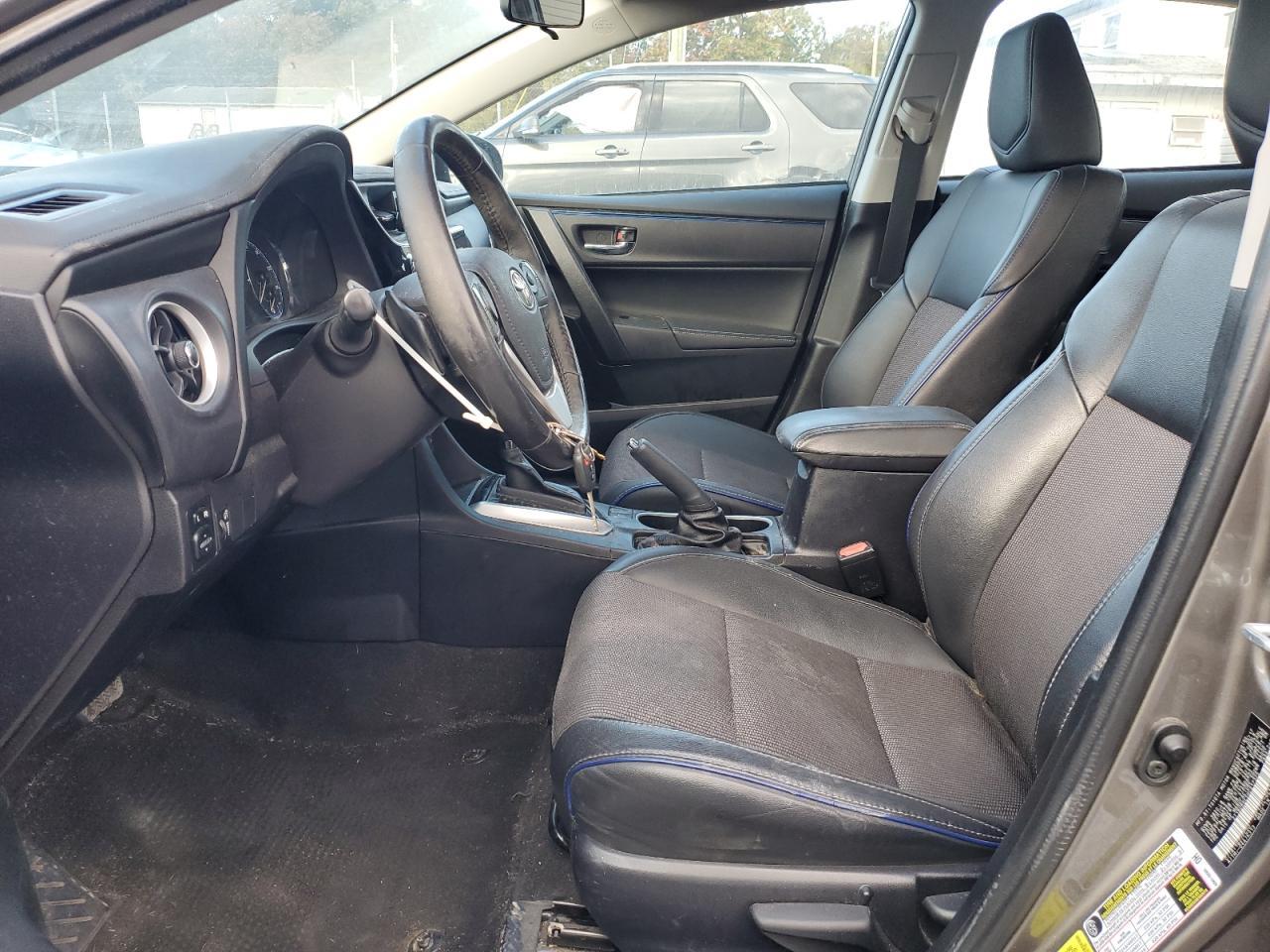 2017 TOYOTA COROLLA