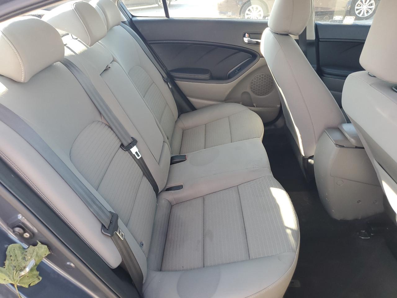 2015 KIA FORTE