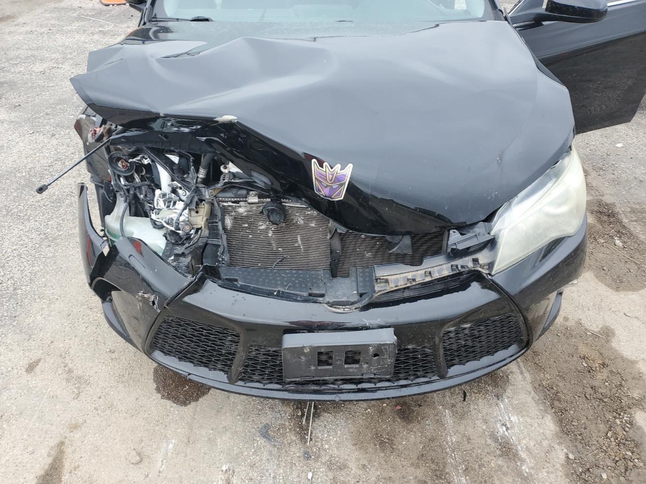 2016 TOYOTA CAMRY