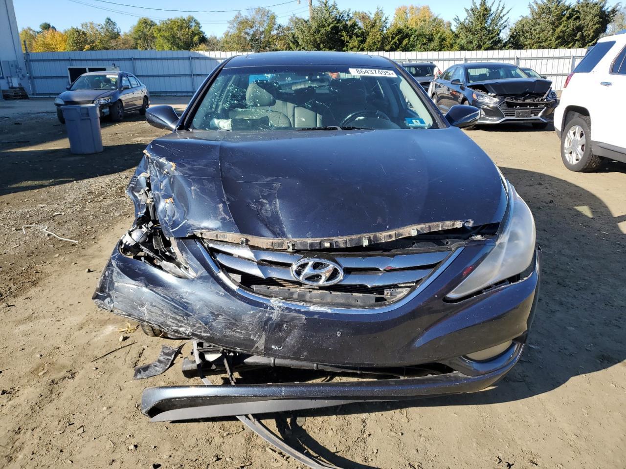 2011 HYUNDAI SONATA