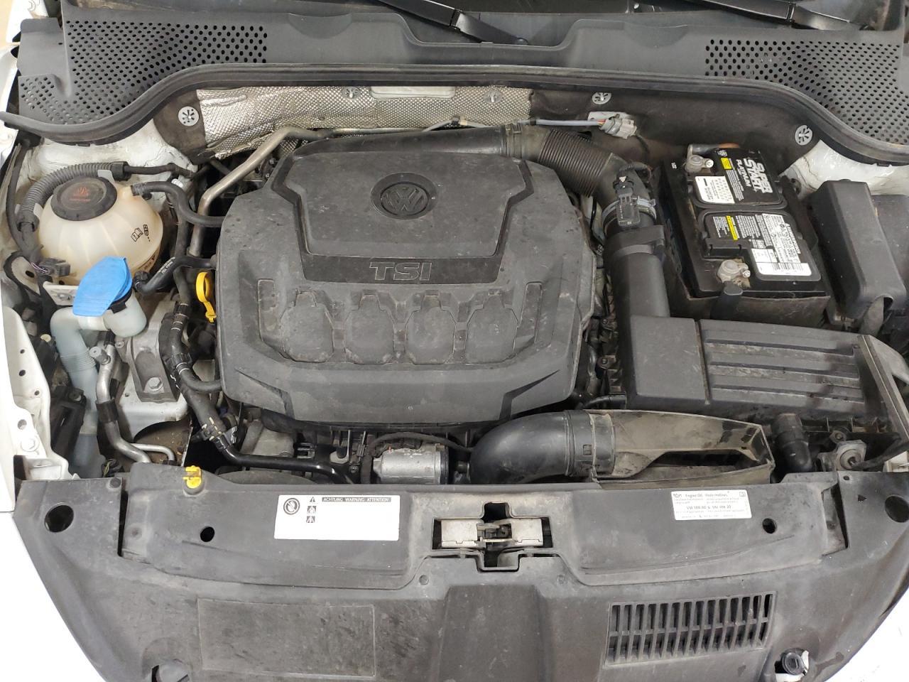 2018 VOLKSWAGEN Beetle