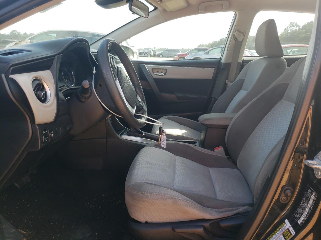 2017 TOYOTA COROLLA
