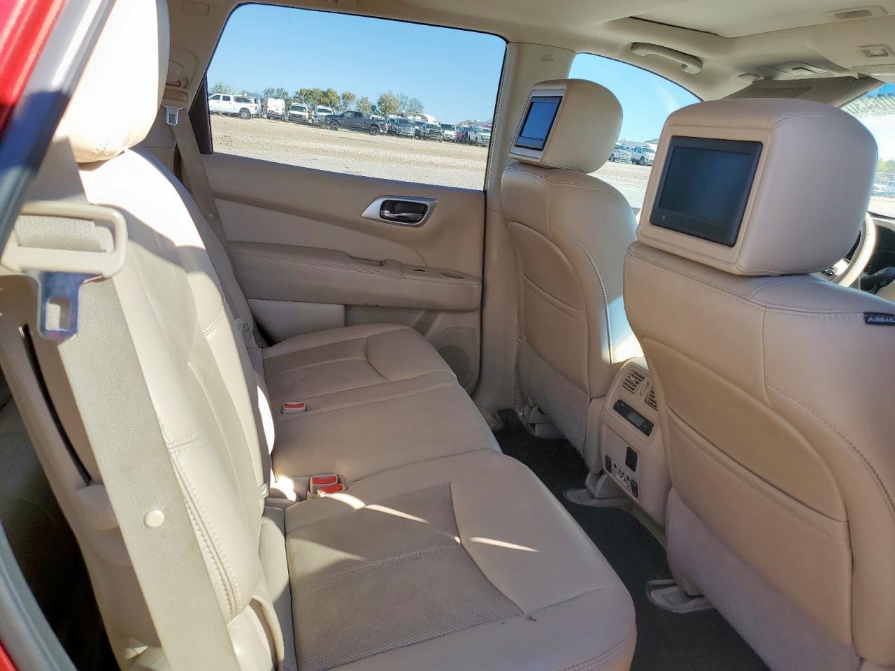 2015 NISSAN PATHFINDER