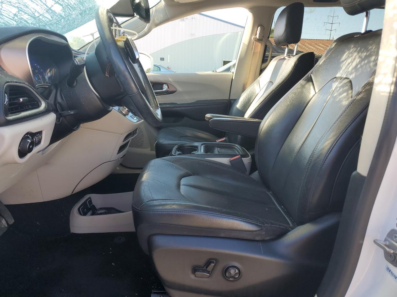 2019 CHRYSLER Pacifica