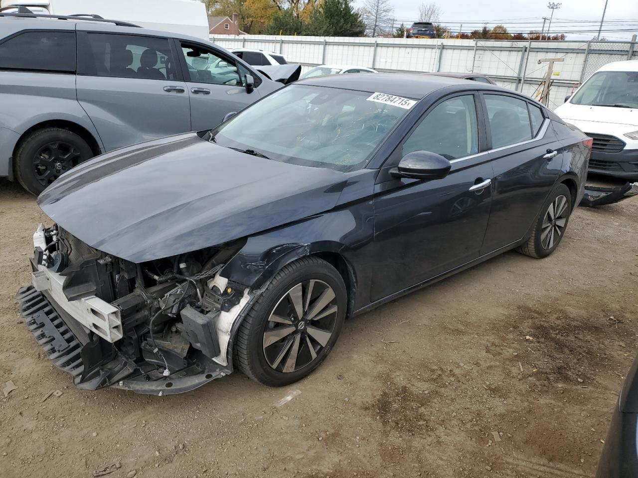 2022 NISSAN ALTIMA