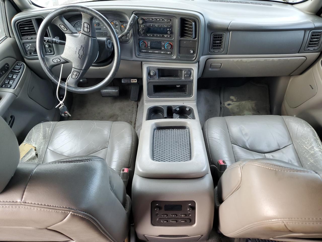 2005 CHEVROLET Suburban