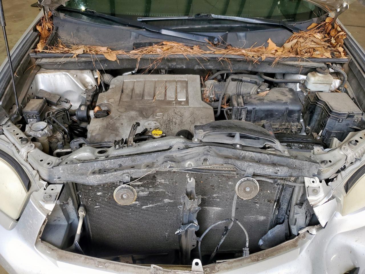 2010 TOYOTA HIGHLANDER
