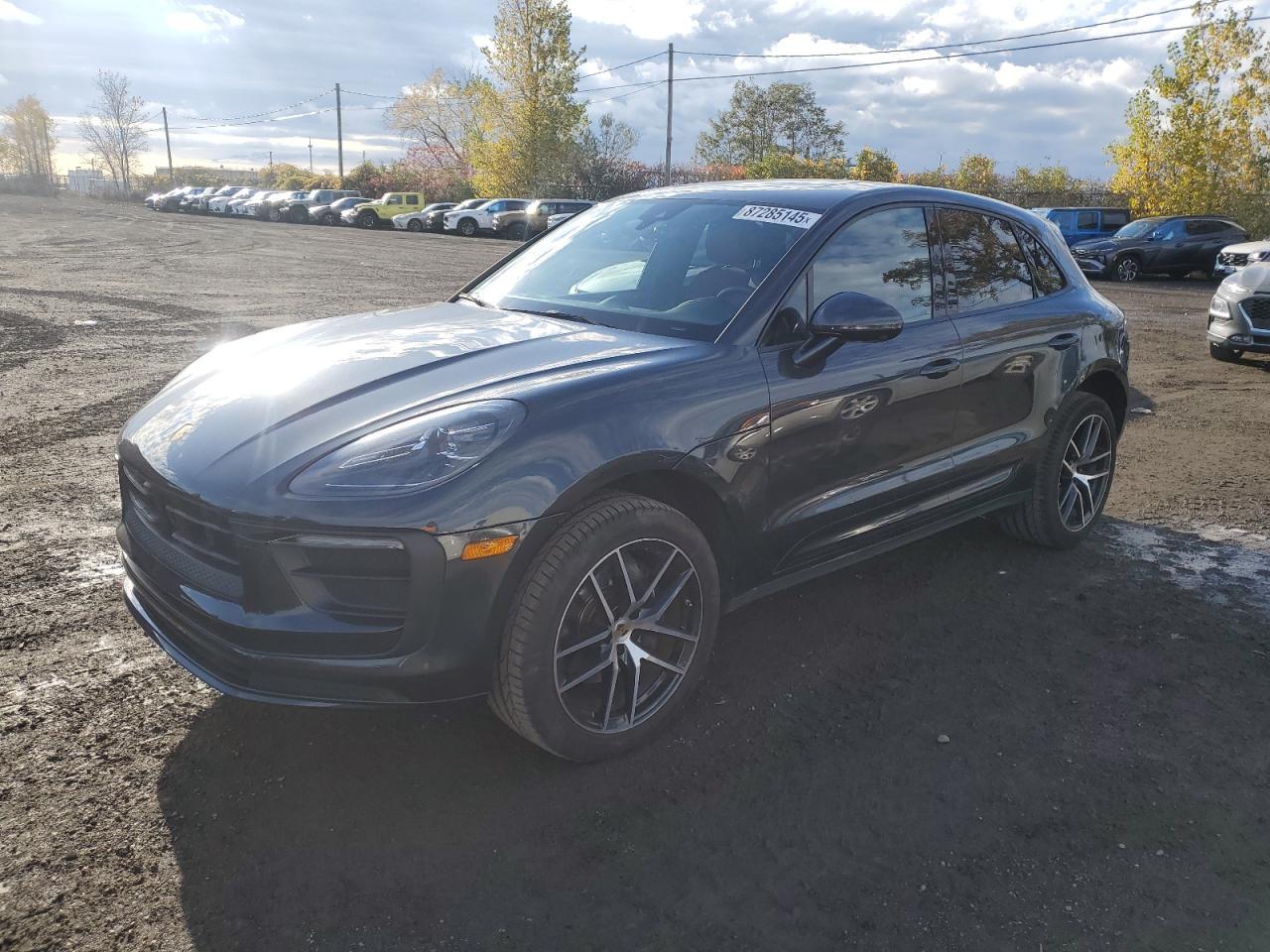 2024 PORSCHE Macan