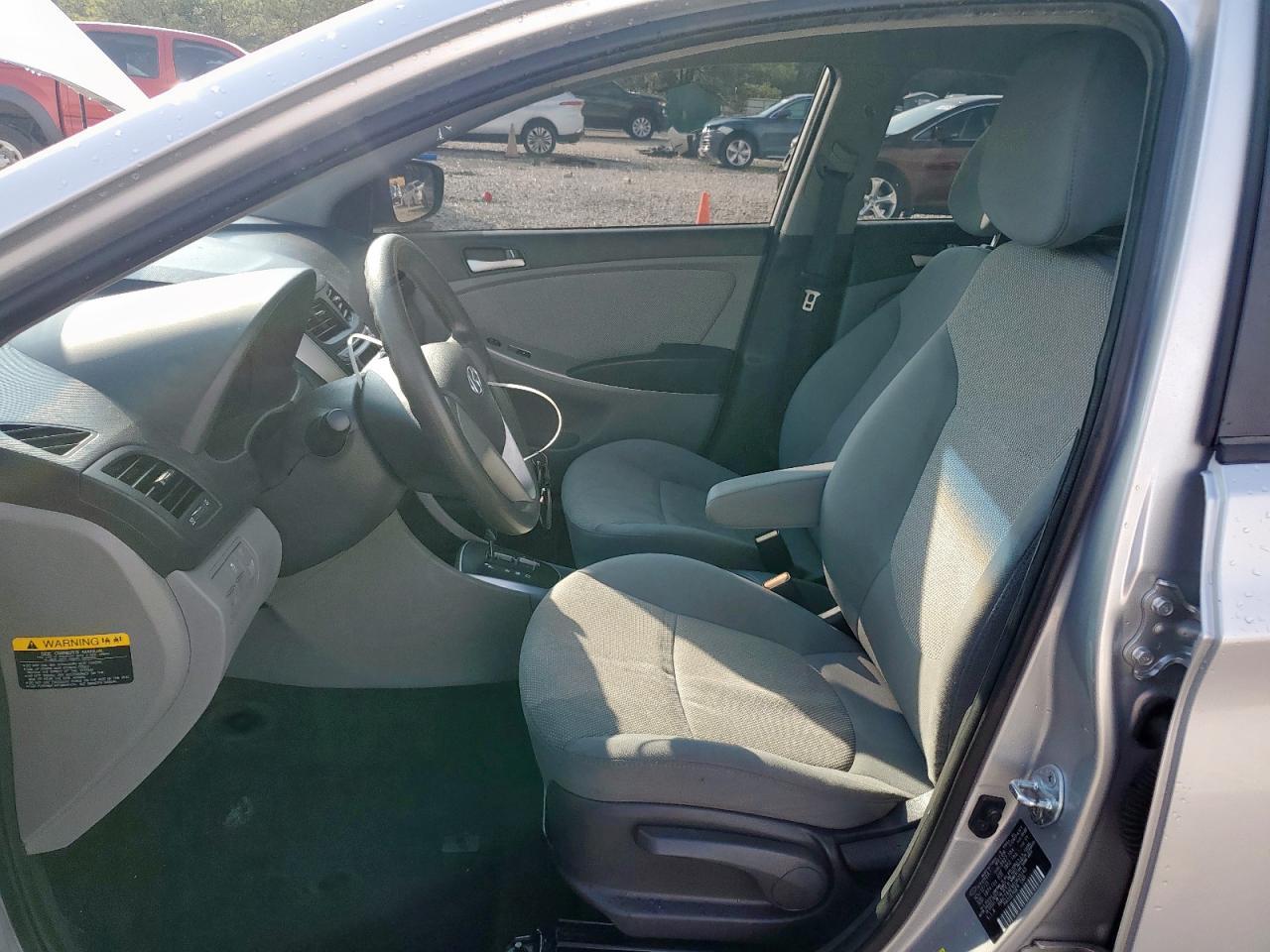 2014 HYUNDAI ACCENT