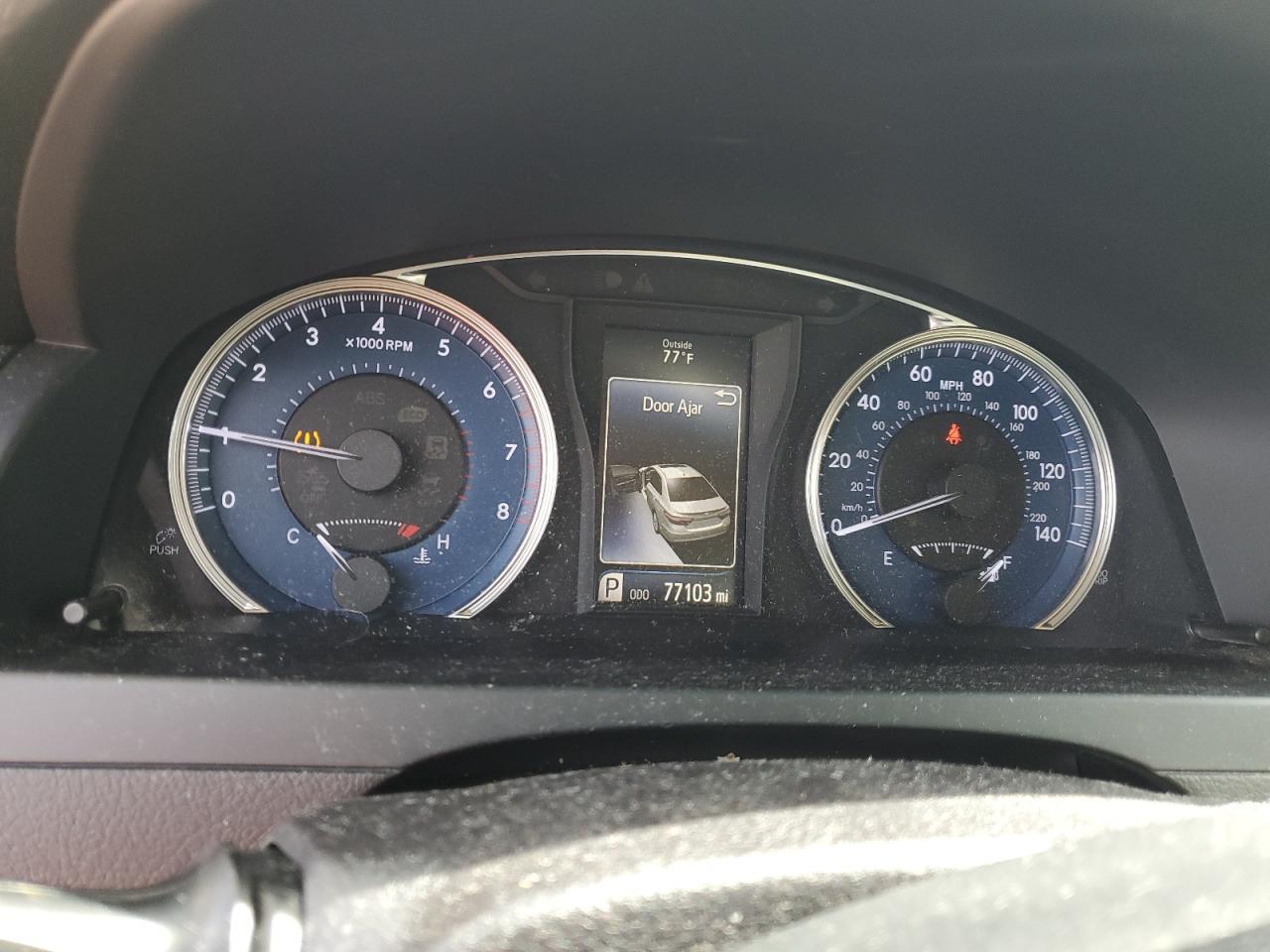2016 TOYOTA CAMRY