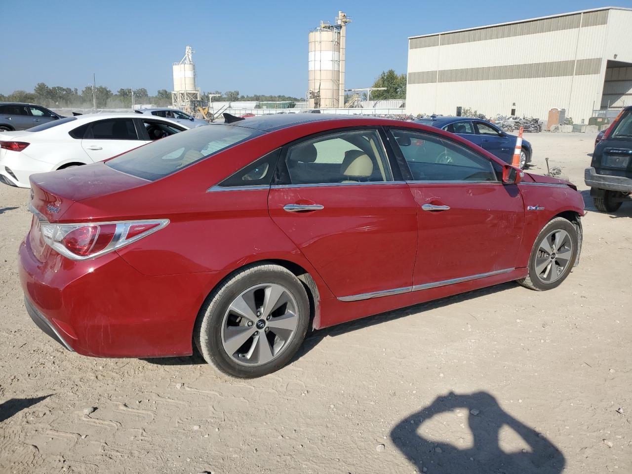 2011 HYUNDAI SONATA