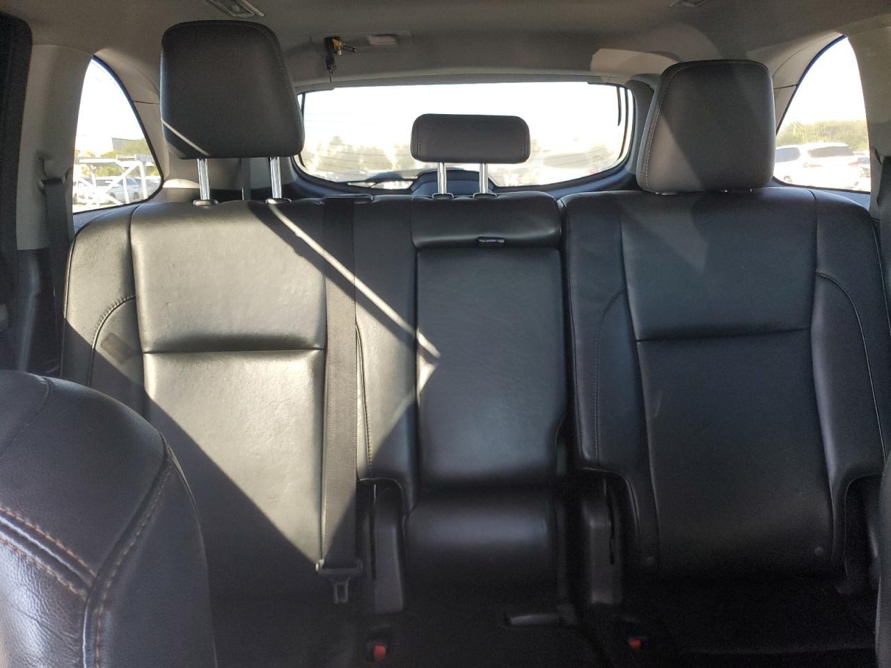 2016 TOYOTA HIGHLANDER