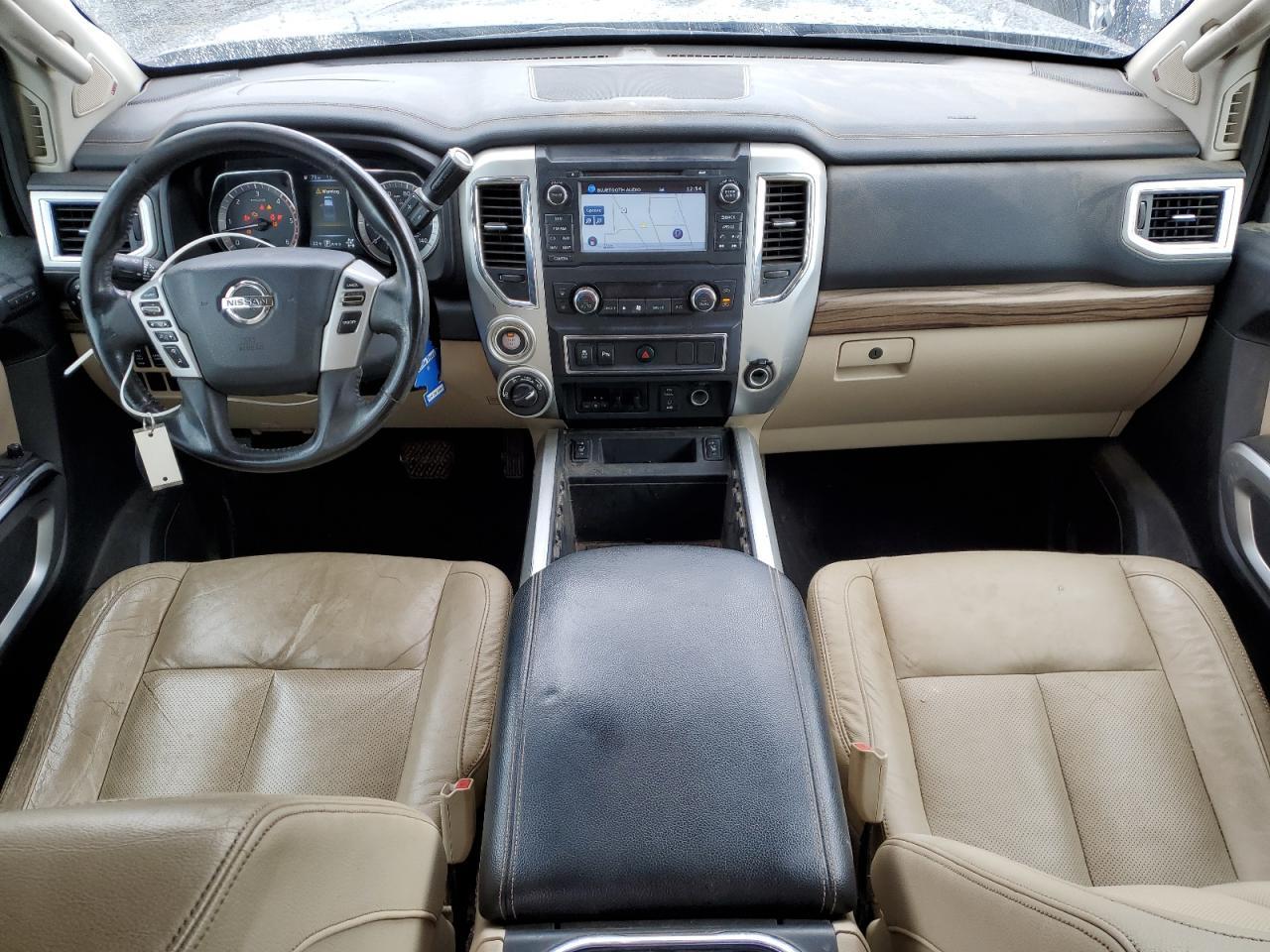 2016 NISSAN Titan