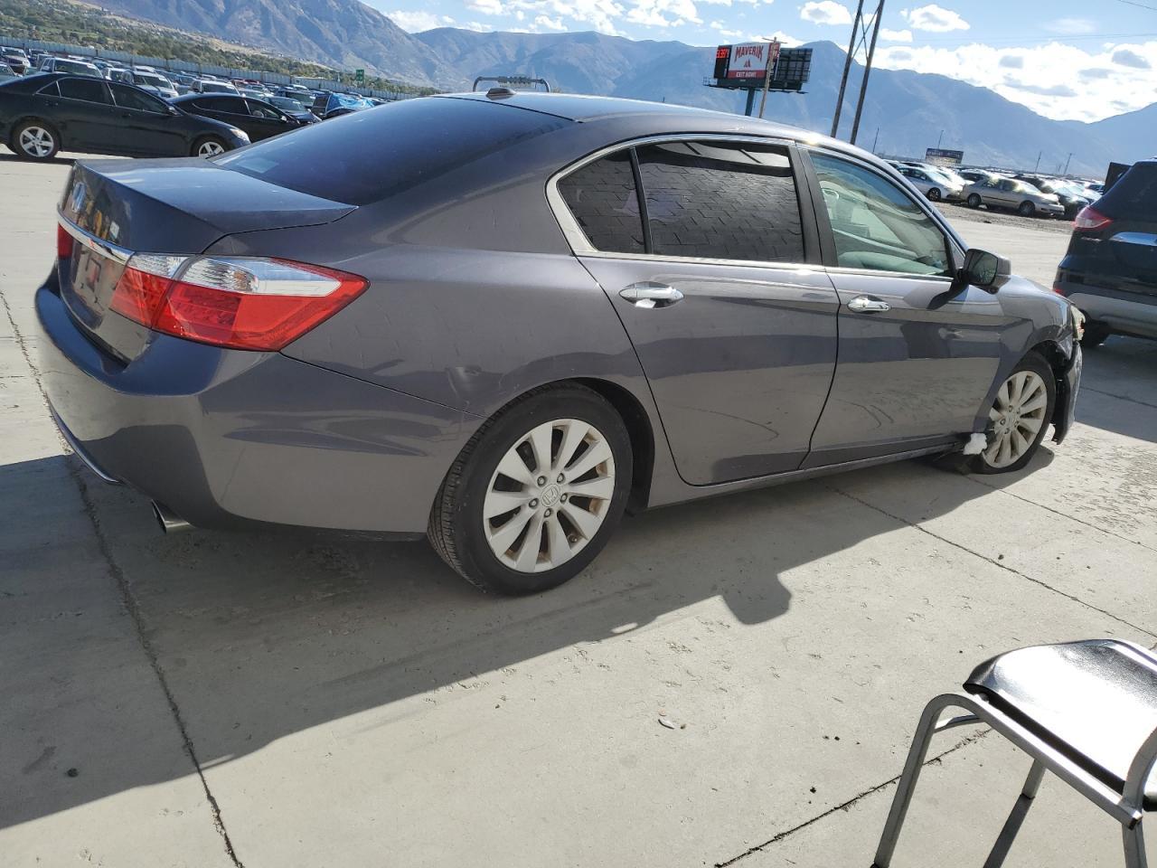 2015 HONDA ACCORD