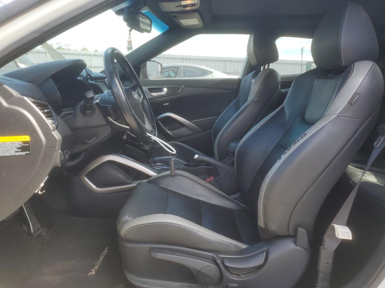 2016 HYUNDAI VELOSTER