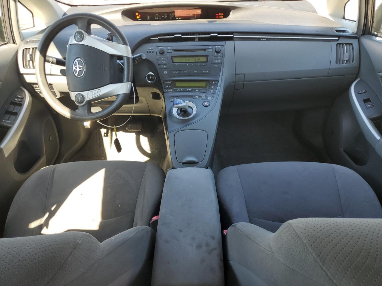 2011 TOYOTA PRIUS