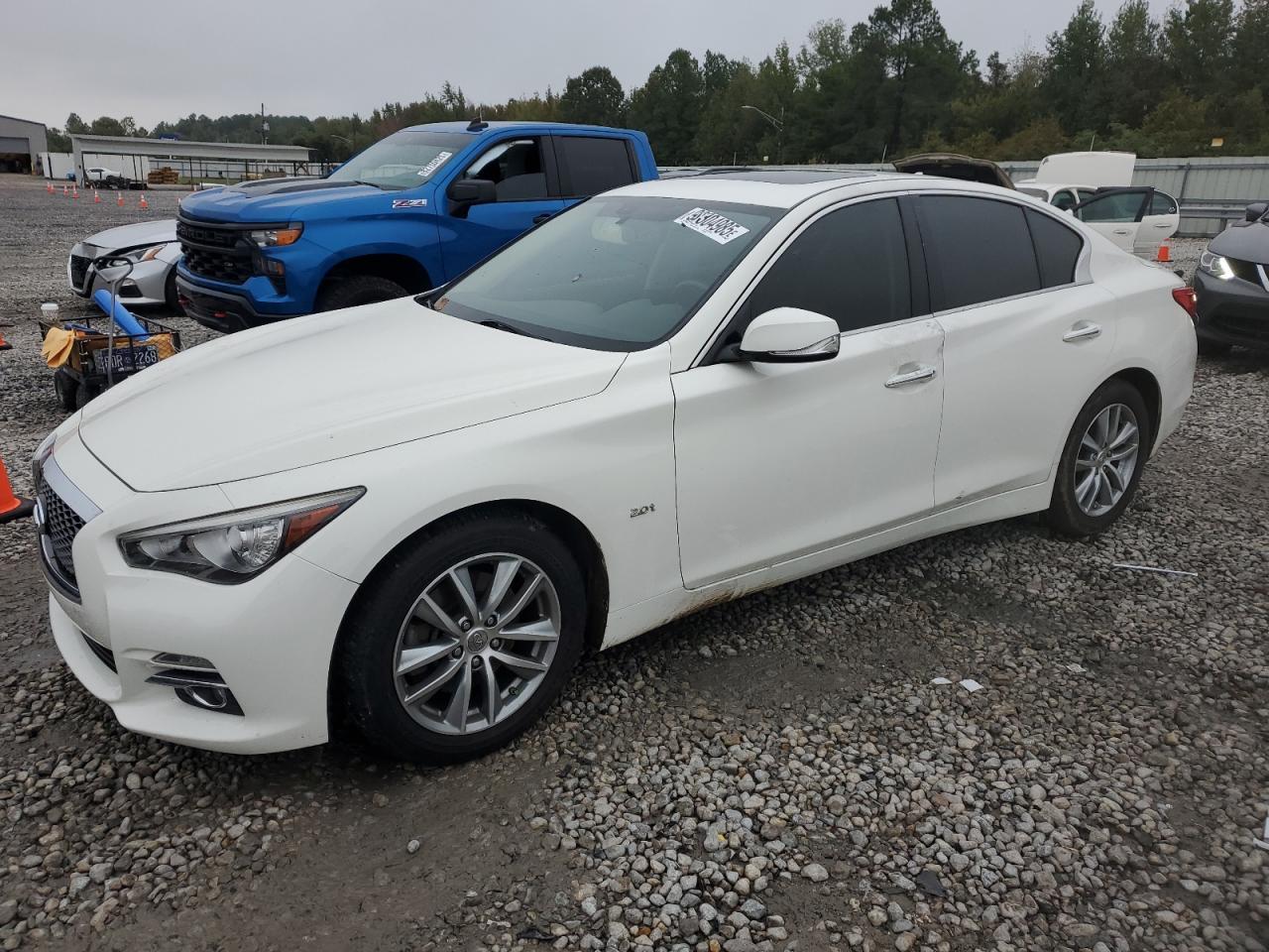 2017 INFINITI Q50