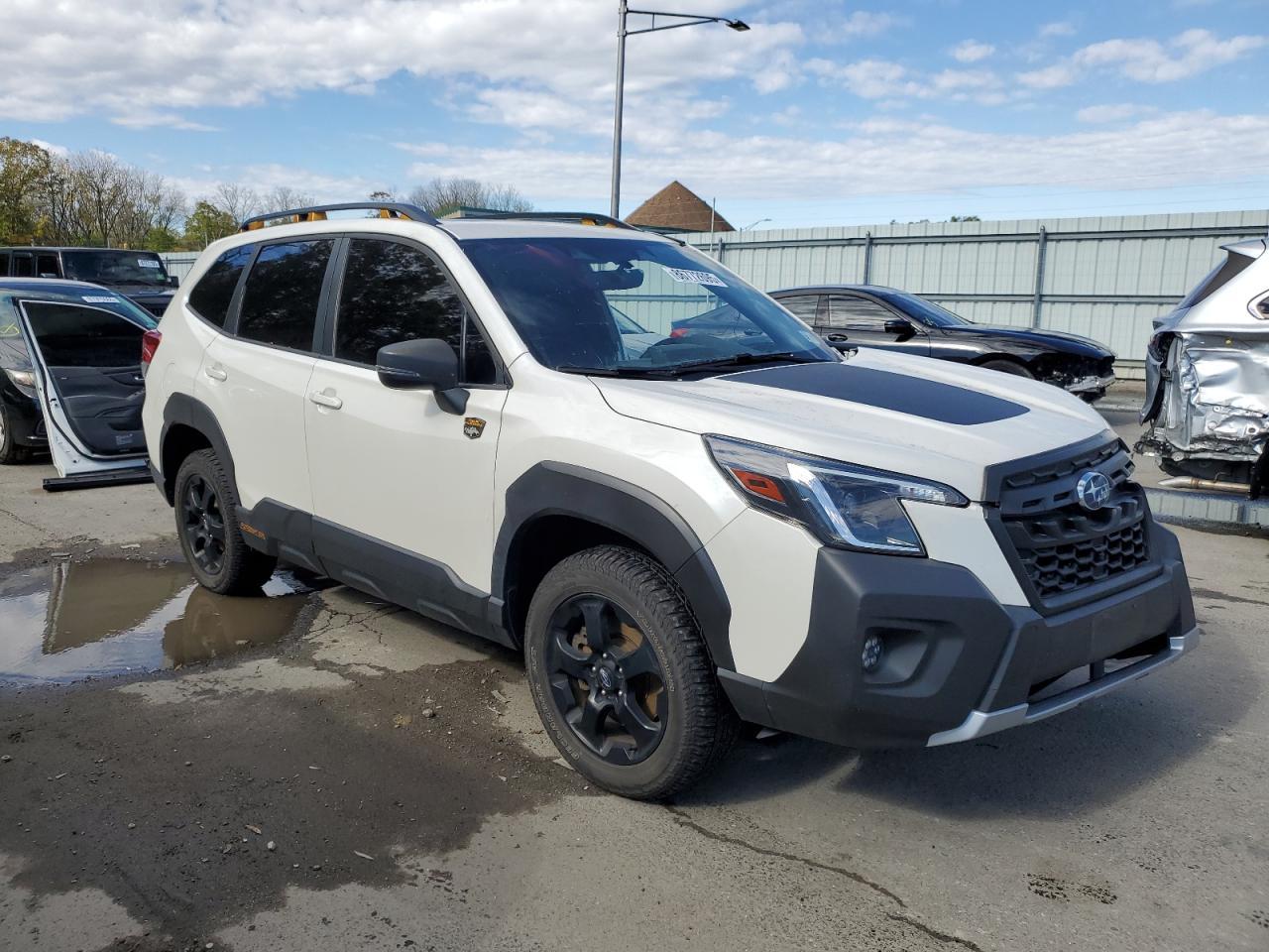 2022 SUBARU FORESTER