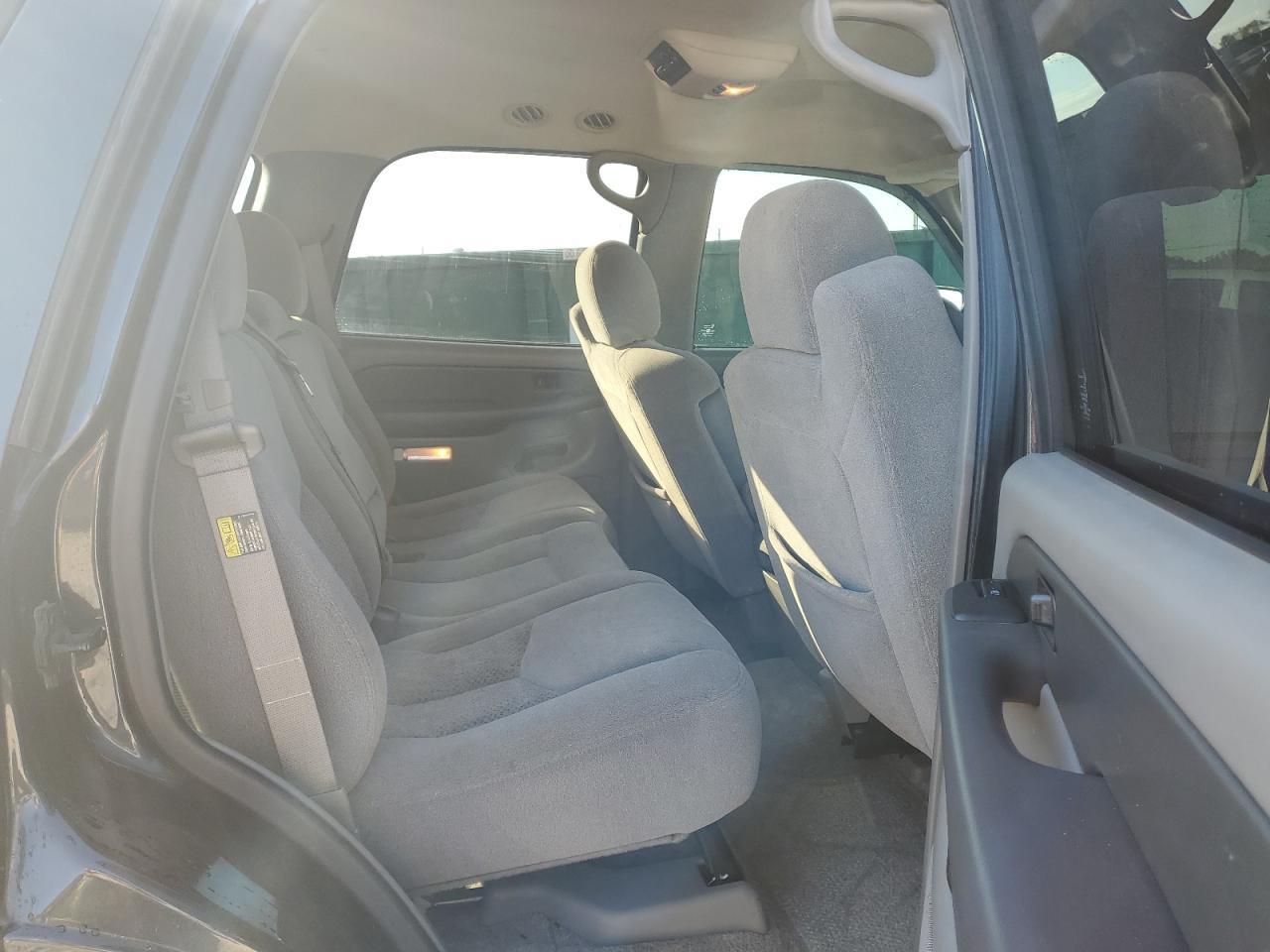 2003 CHEVROLET Tahoe