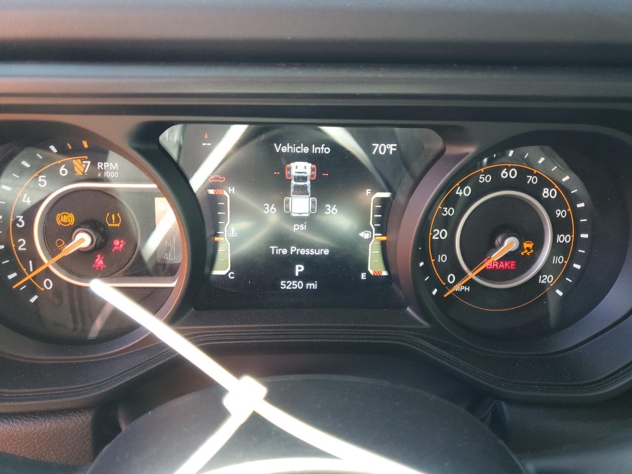 2025 JEEP Gladiator