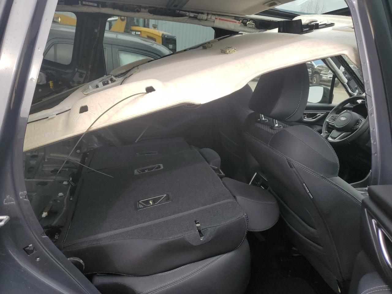 2022 SUBARU FORESTER