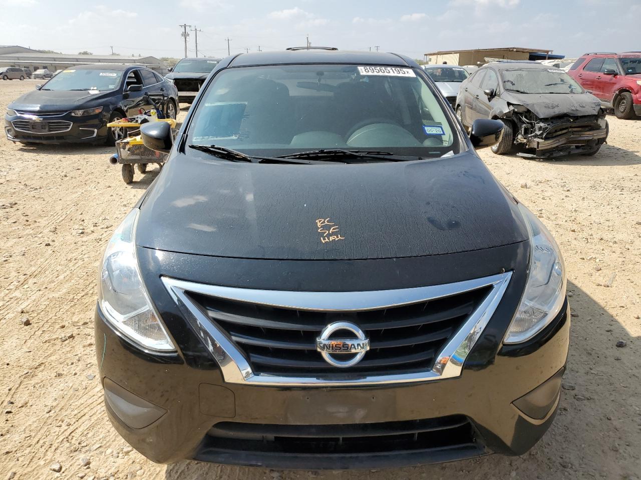 2016 NISSAN VERSA