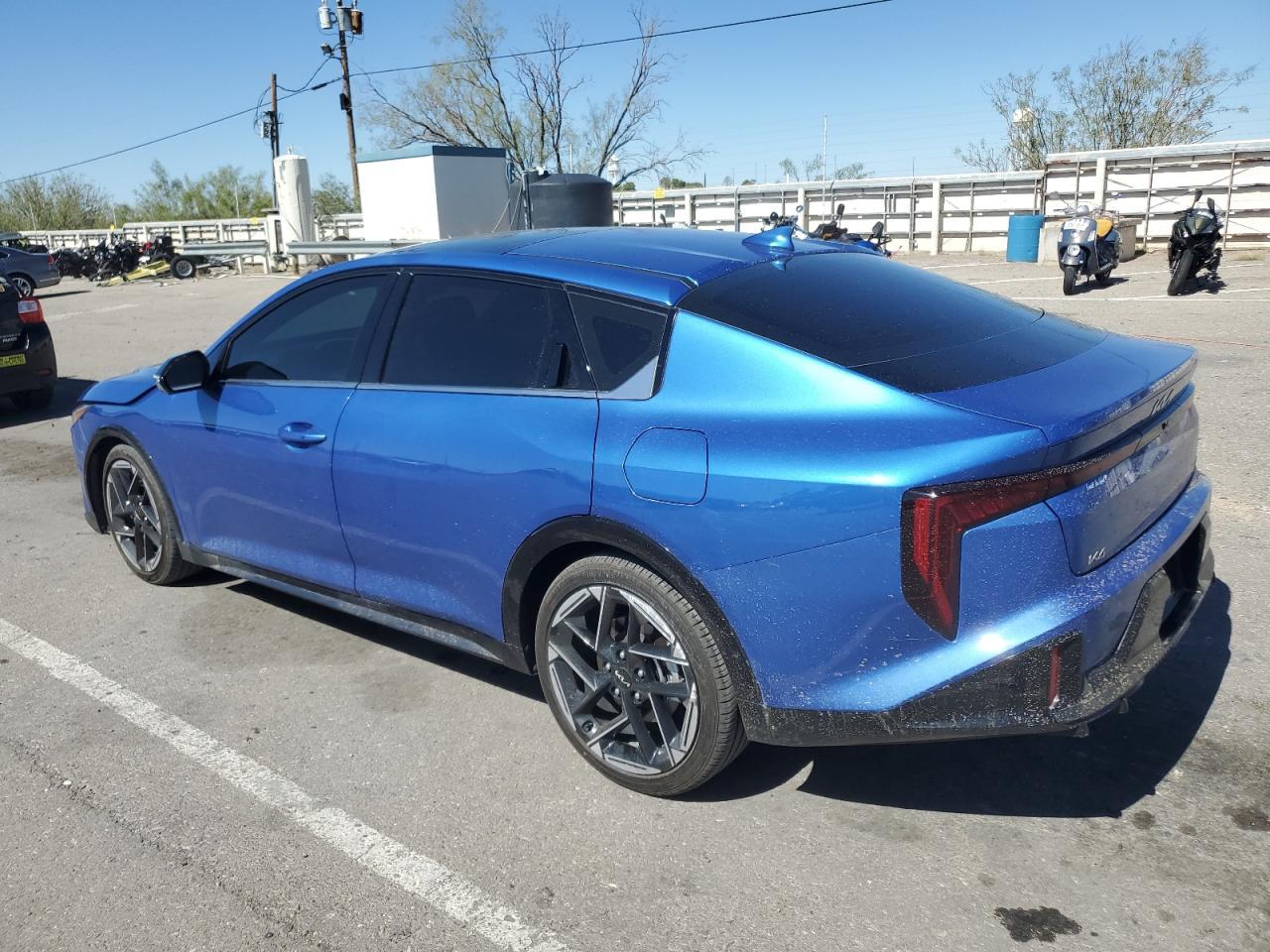 2025 KIA K4