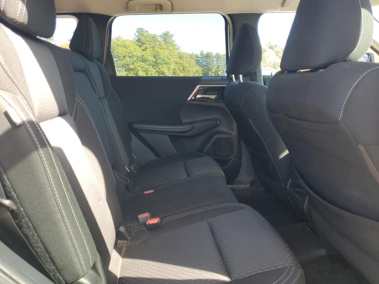 2022 MITSUBISHI outlander