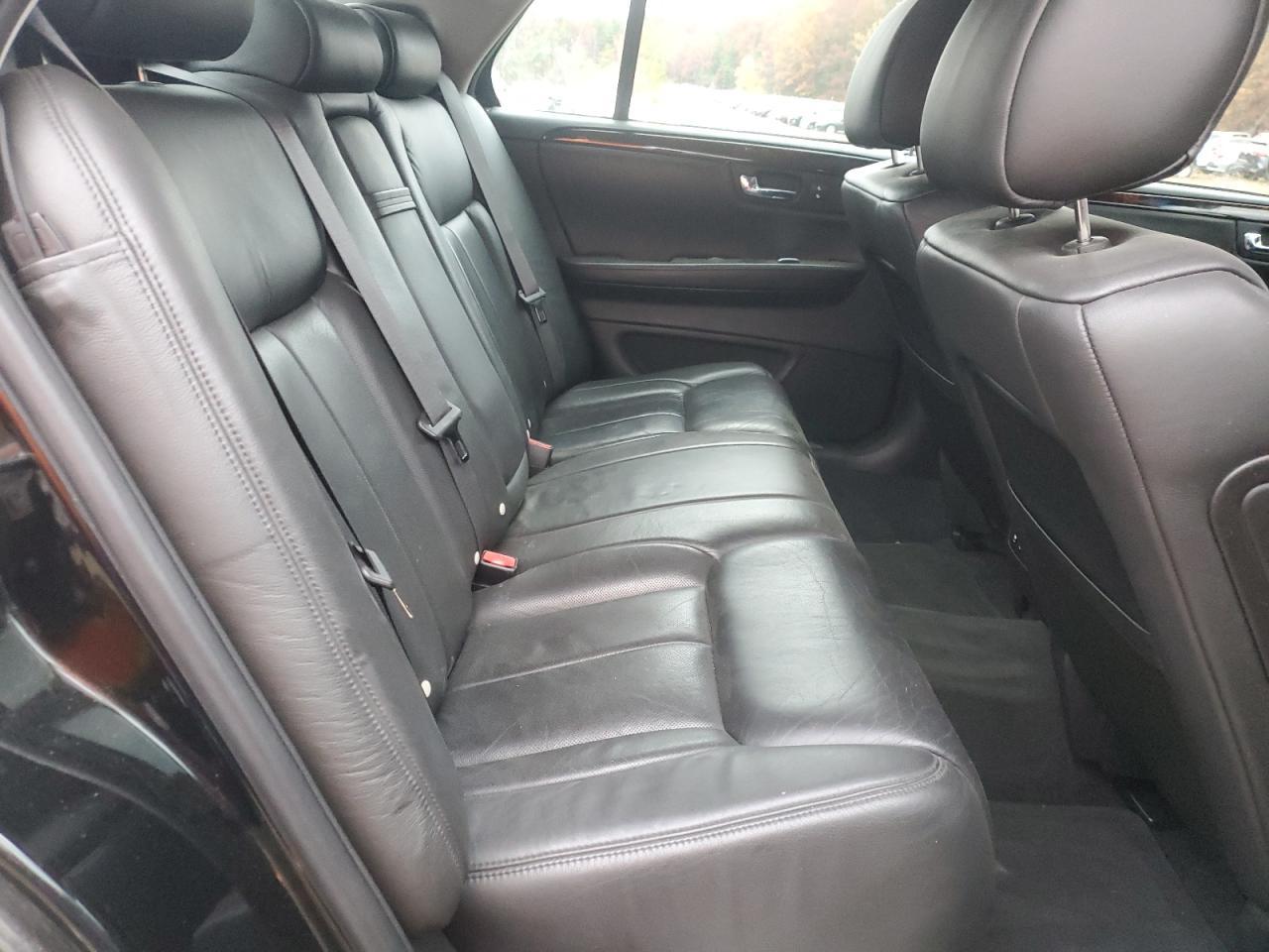 2011 CADILLAC DTS